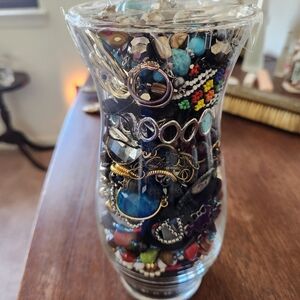 JEWLERY JAR VINTAGE TO MODERN